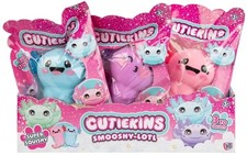 Cutiekins Smooshy-Lotl Squishy